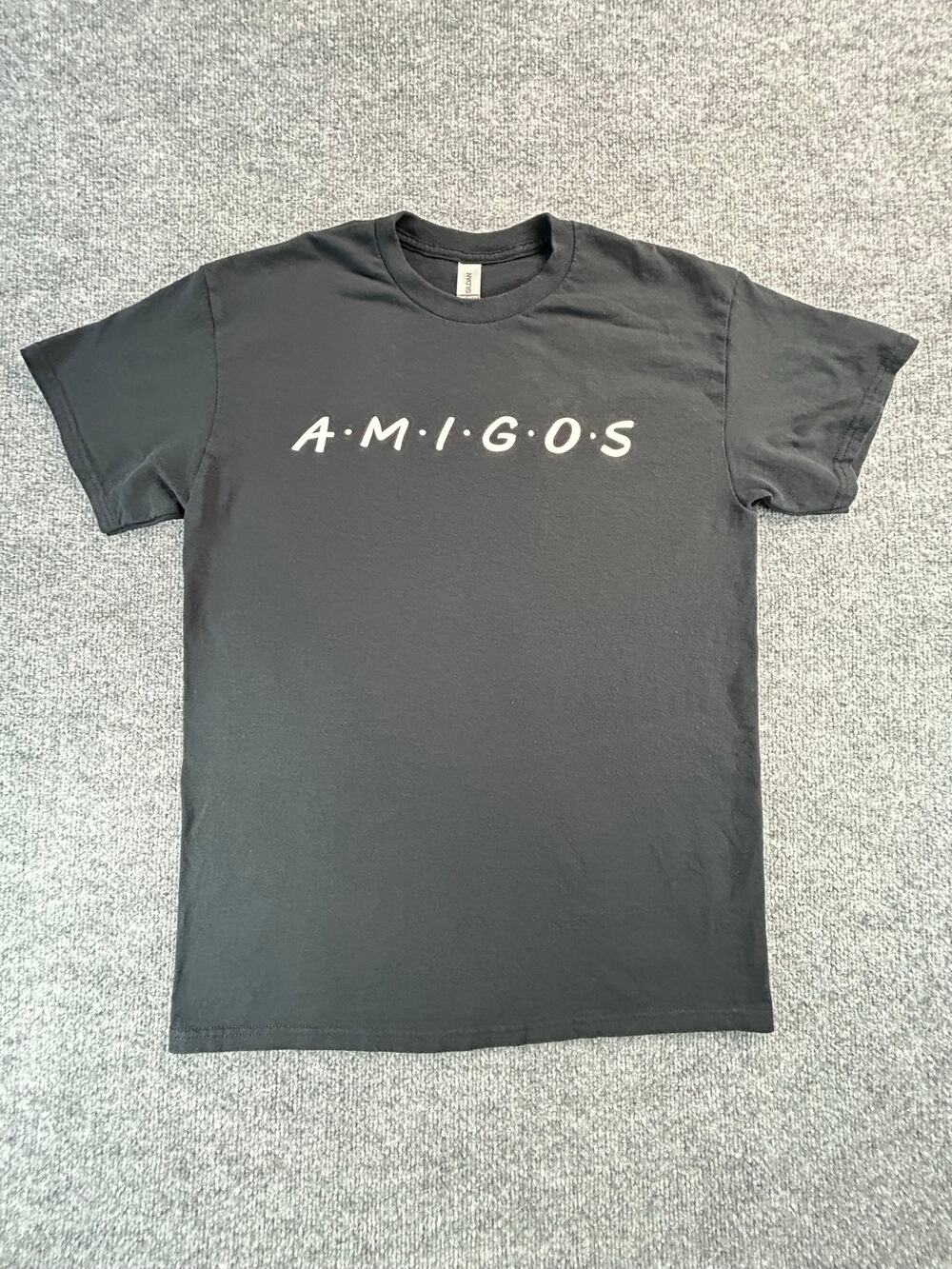 AMIGOS Graphic T Shirt Men's Medium "Friends" TV Show Inspired Short Sleeve Tee - Picture 1 of 6